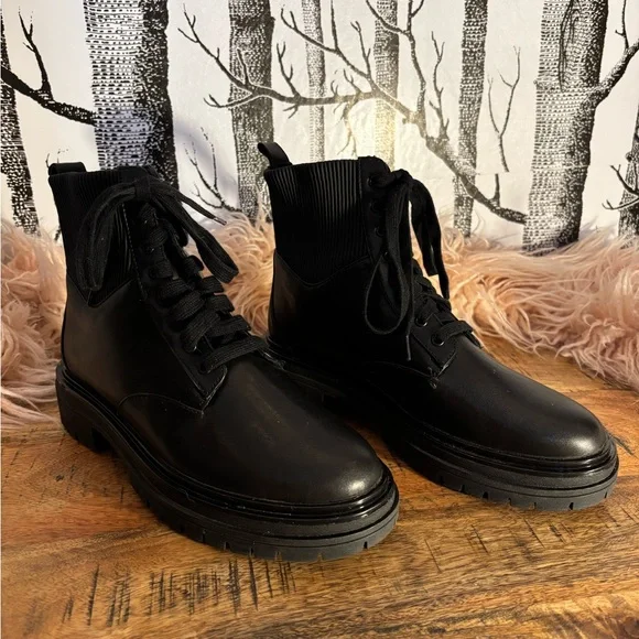 Johnston & Murphy | Shoes | Johnston Murphy Black Combat  display picture 1